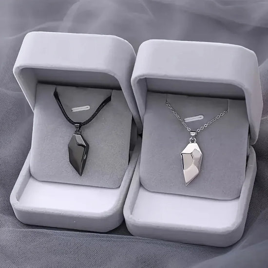 Heartbeat Magnetic Love Pendant