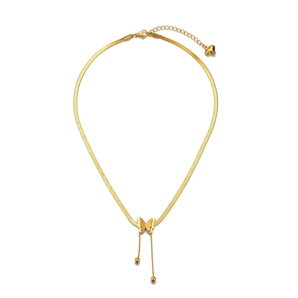 Elegant Vintage Charm Necklace