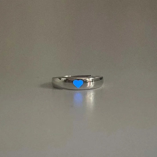 Love Heart Luminous Couple Adjustable Ring (Glow In The Dark)