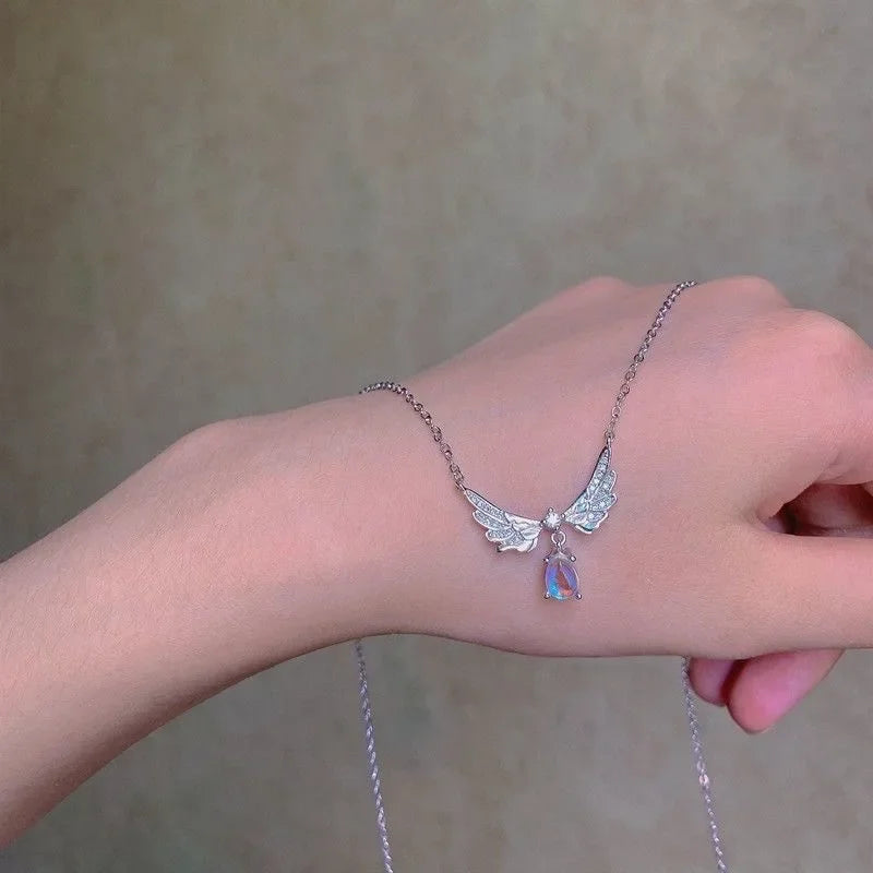 Elegant Vintage Charm Necklace