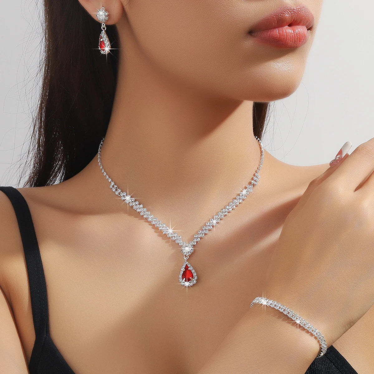 Elegant 4-Piece Bridal Jewelry Set